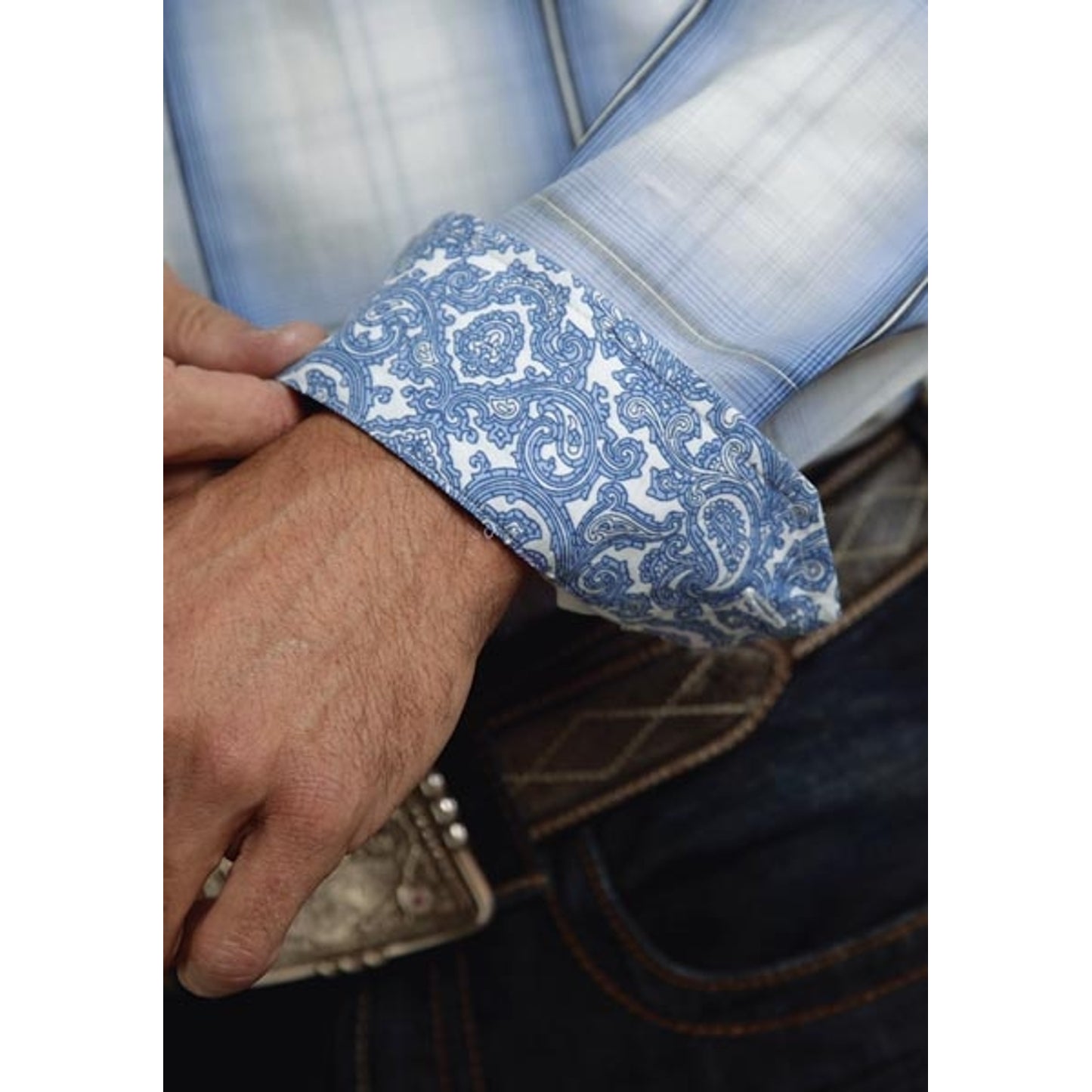 5-904037-bluecuff.jpg