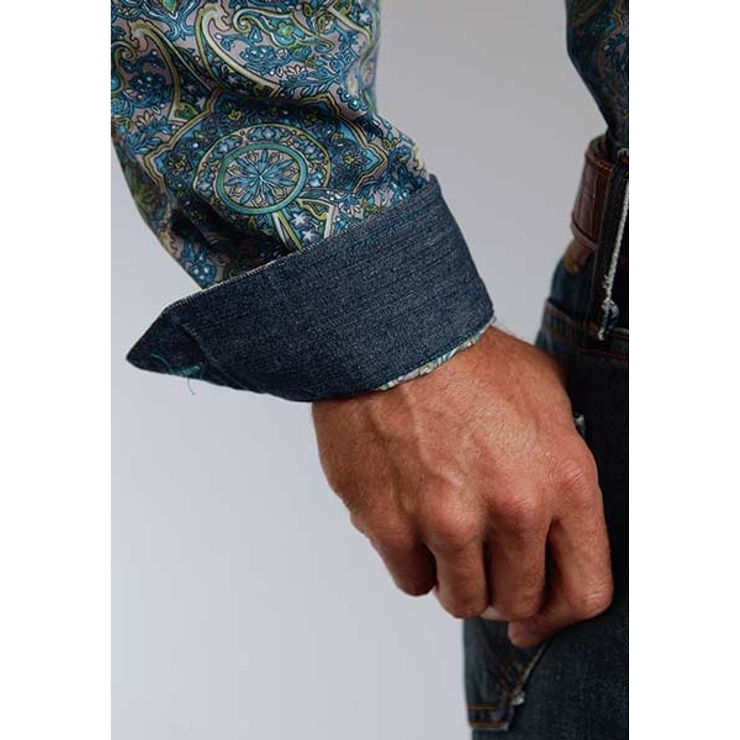 5-904108-greycuff.jpg