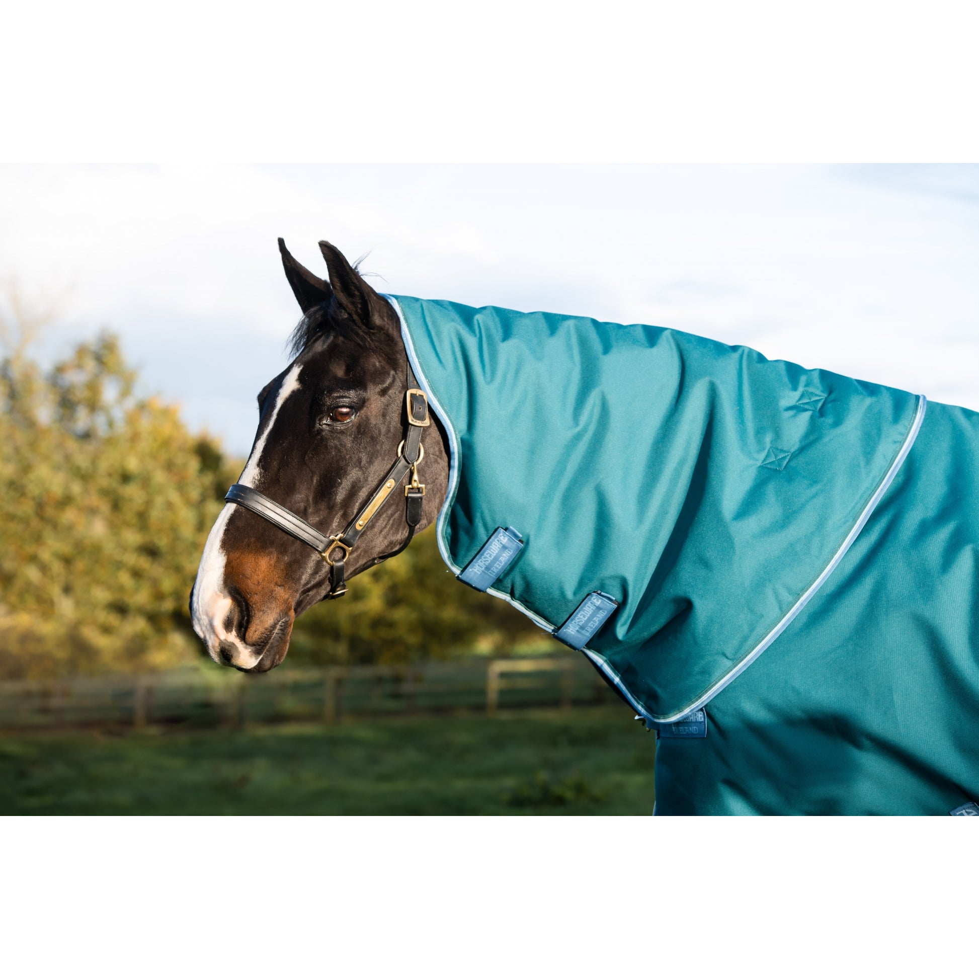 Amigo Bravo 12 Plus 400g V-Front Turnout Blanket