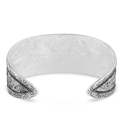 Montana Silversmiths Blue Spring Turquoise Cuff Bracelet