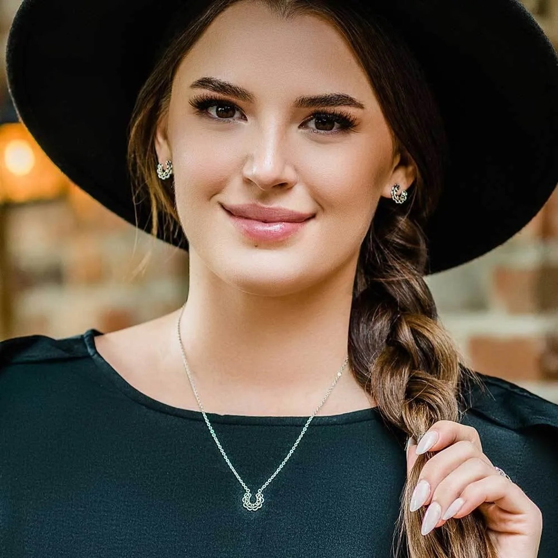 Montana Silversmiths Lucky Montana Gold Horseshoe Jewelry Set