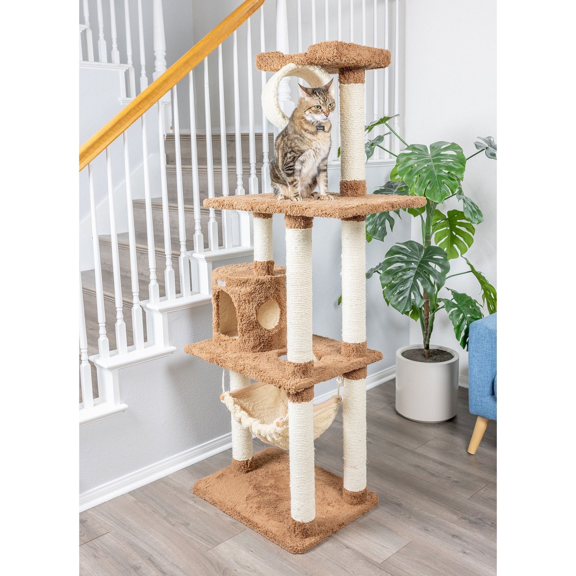 Armarkat X7001 Real Wood Cat Tree