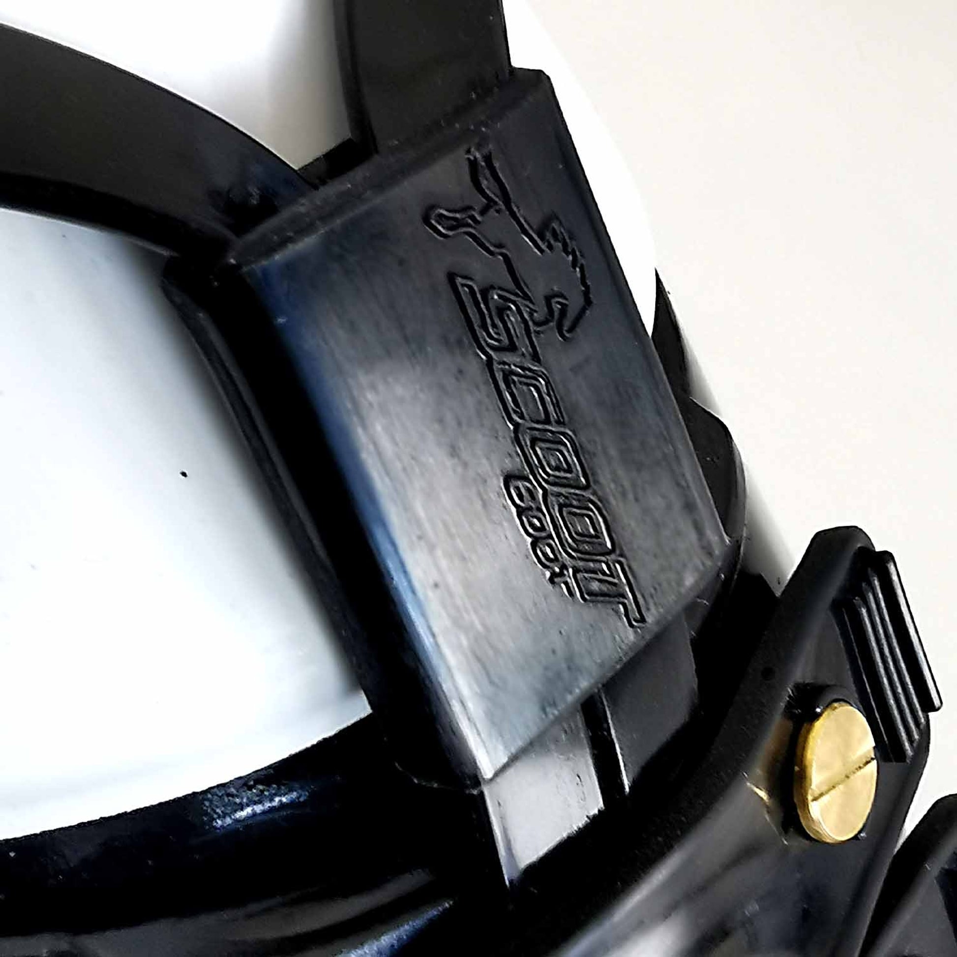 Scoot Boot Mud Strap Collar Pack