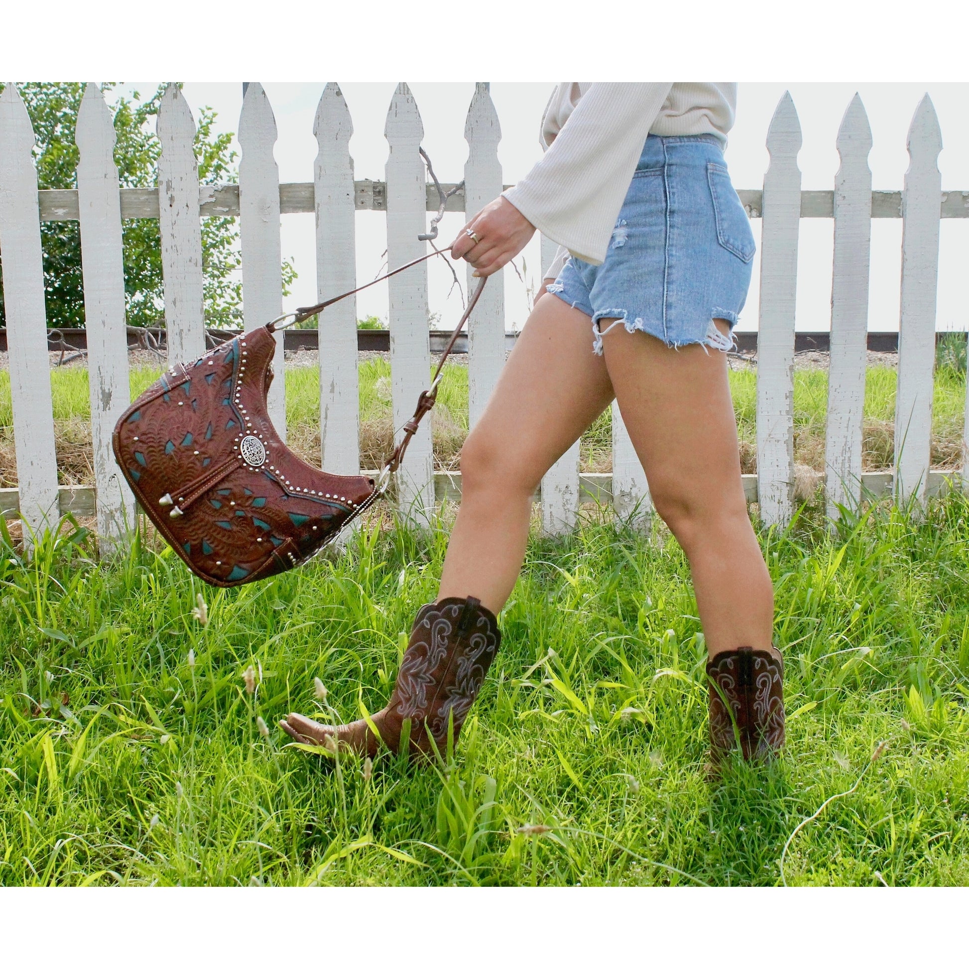 American West Lady Lace Zip Top Everyday Hobo With 2 Side Pockets