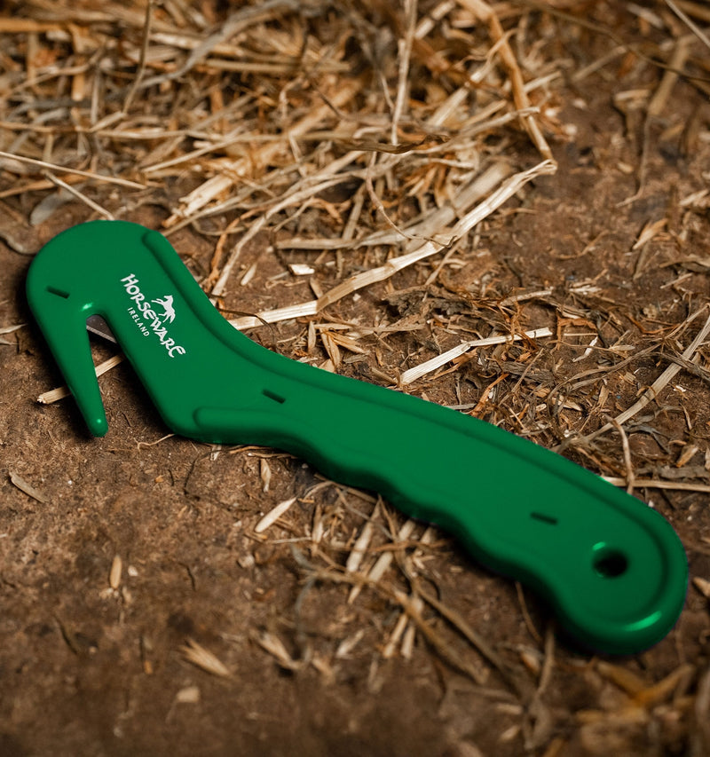 Horseware Yard Knife