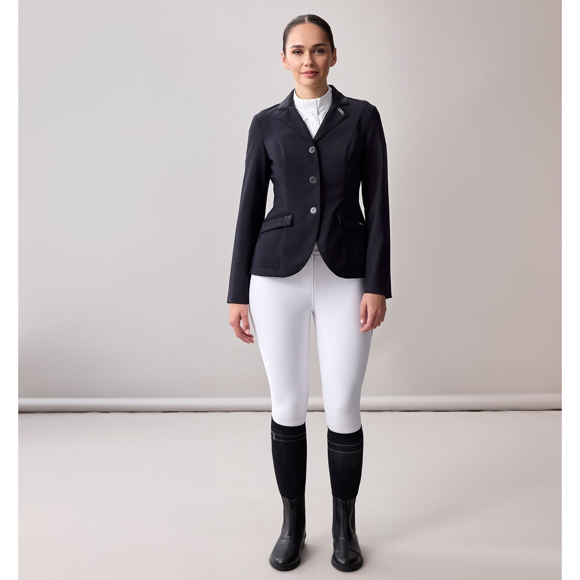 Alessandro Albenese Ladies Platinum MotionFlex Pro Crystal Jacket
