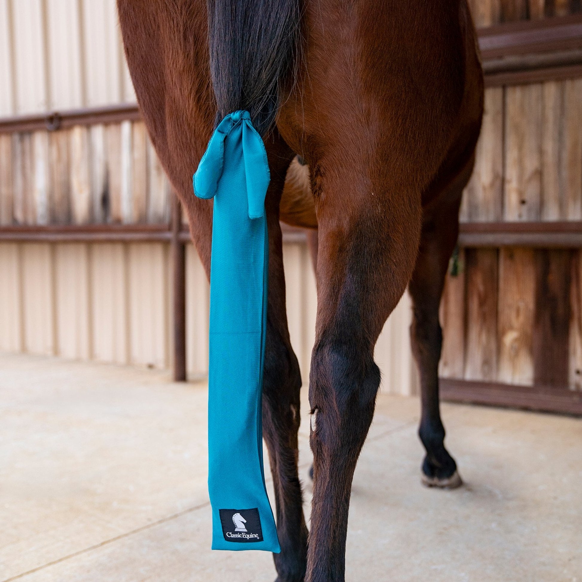 Classic Equine Tail Bag