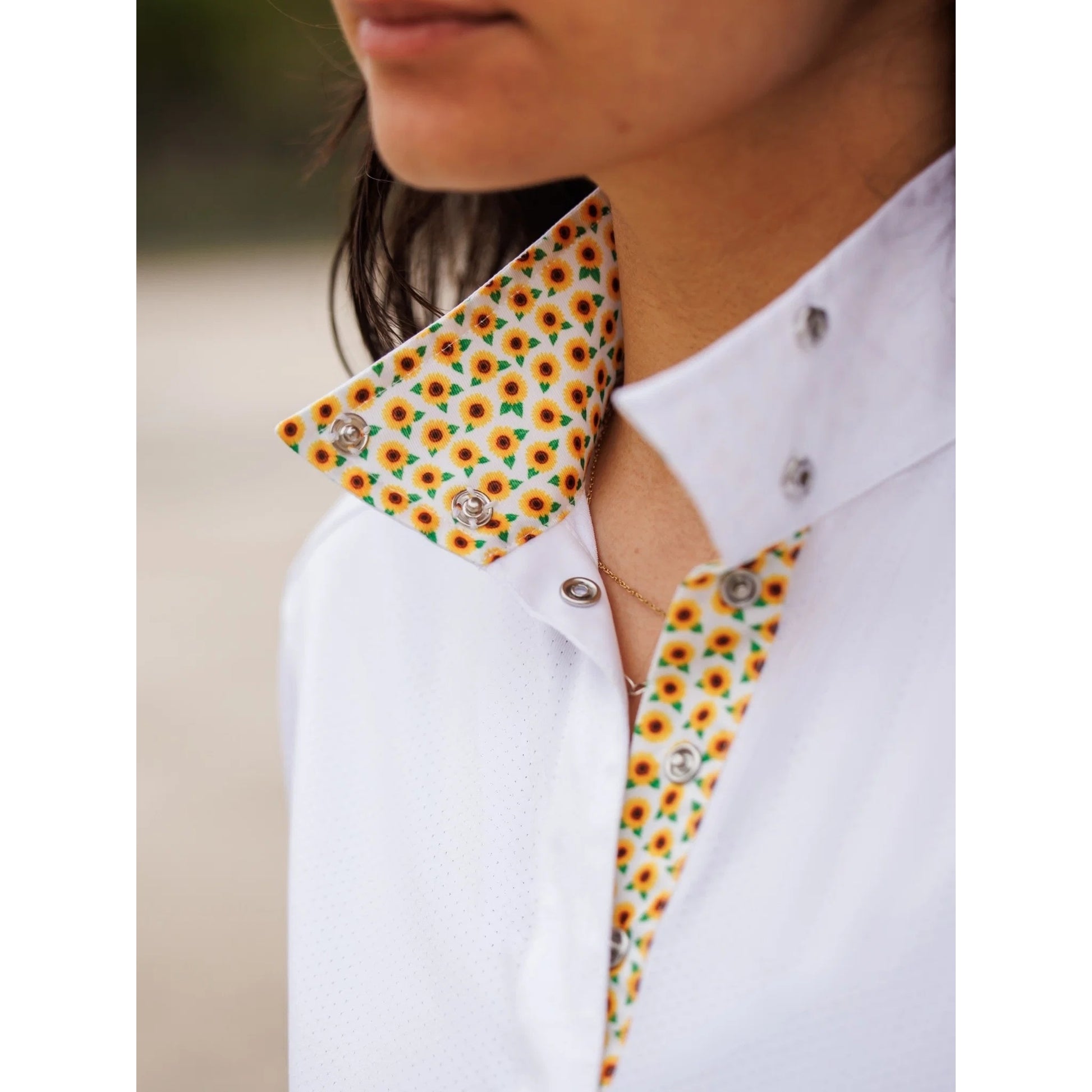 Essex Classics Sunflowers Ladies Talent Yarn Wrap Collar Long Sleeve Show Shirt