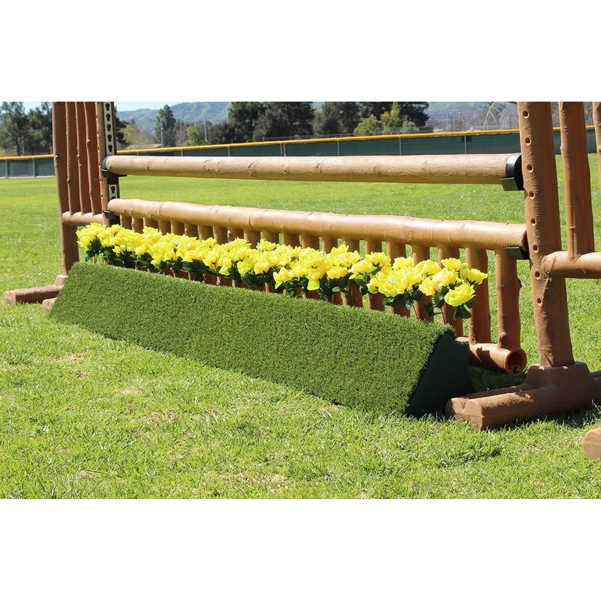 Burlingham Sports Turf Triangle Flower Box