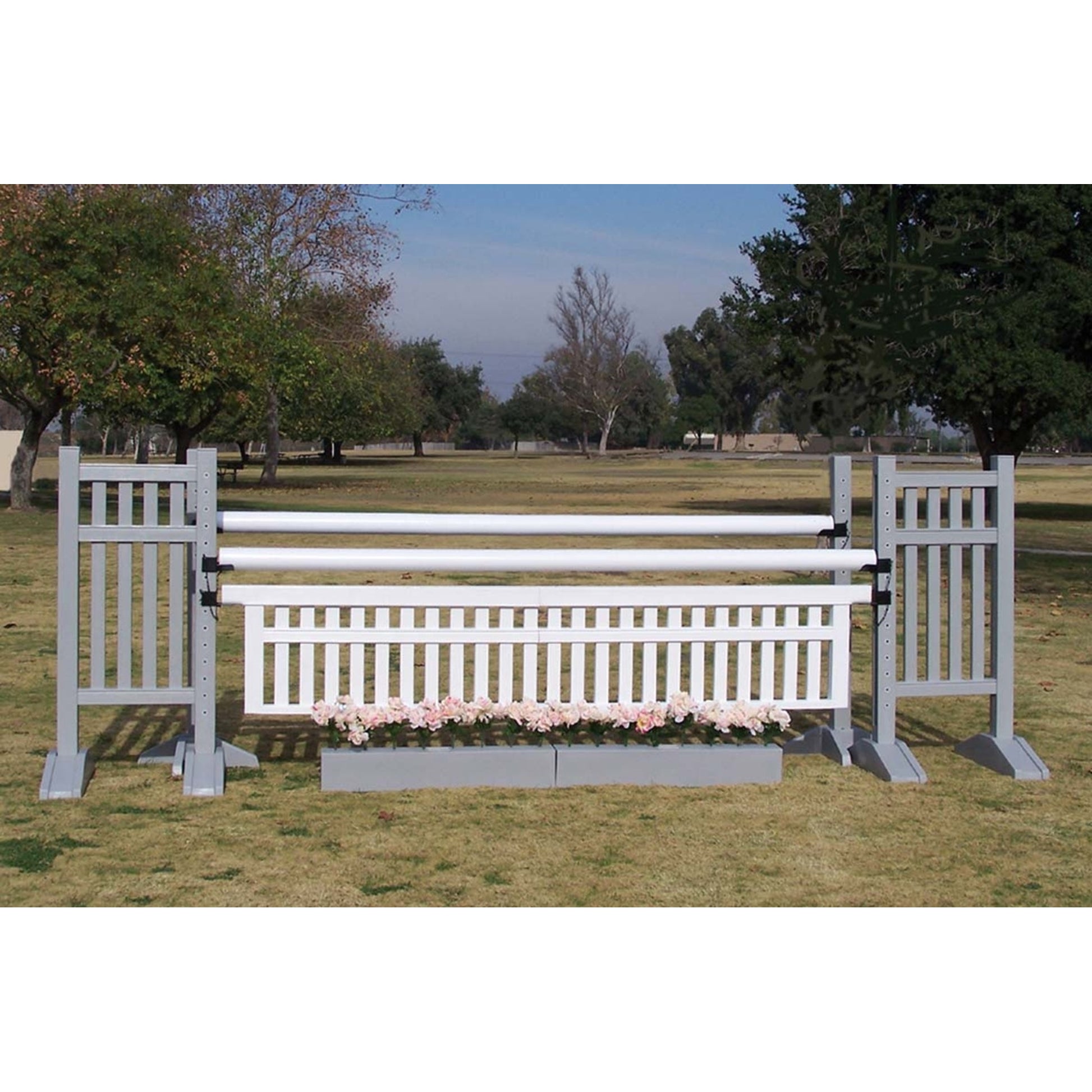 Burlingham Sports Closed Picket Solid Color Gate