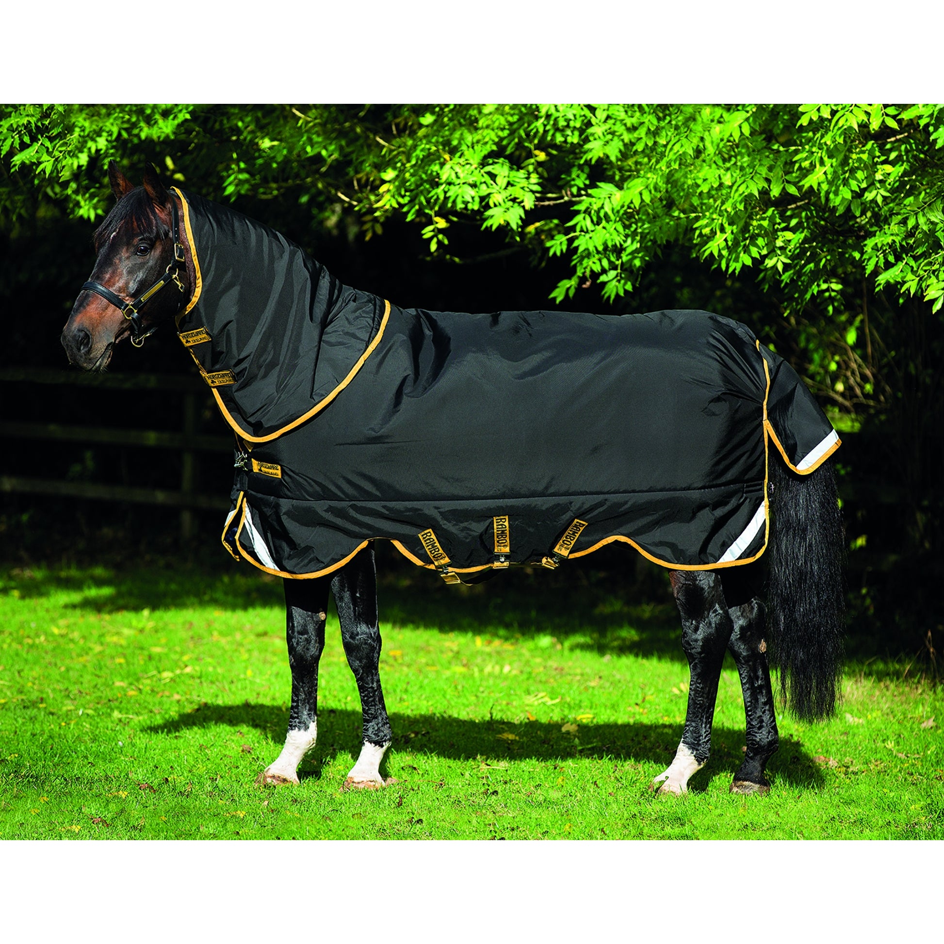 Rambo Supreme Medium Weight Turnout Blanket