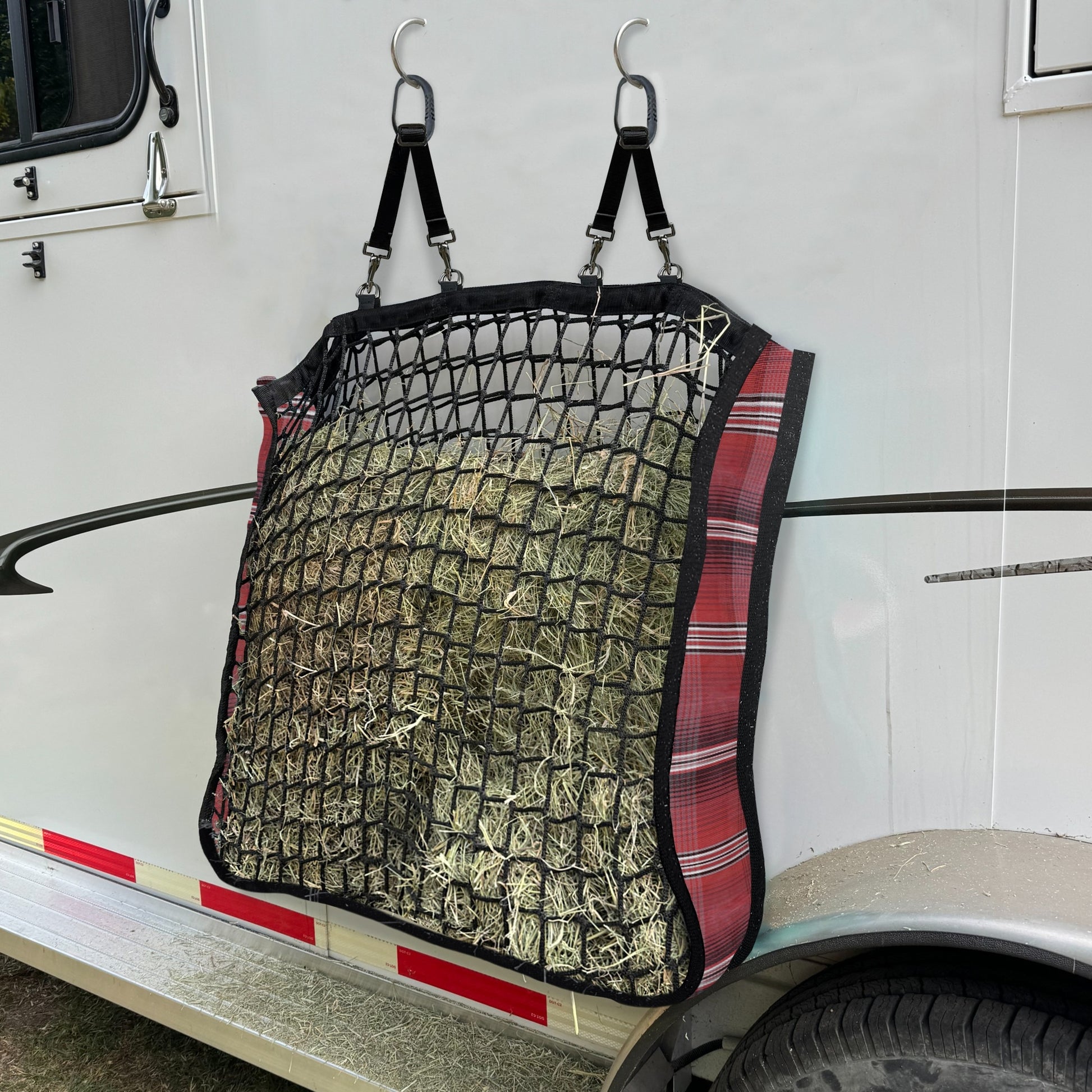 Kensington Slow Feed 4 Flake Hay Bag