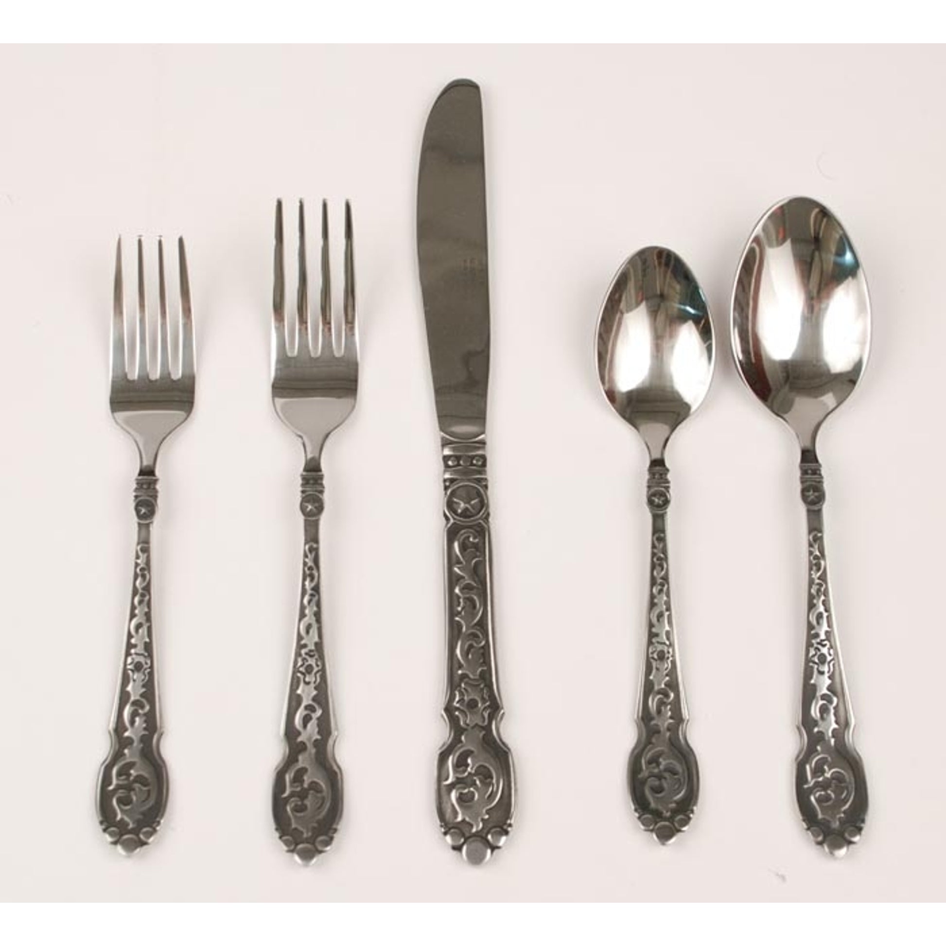 Western Moments Silverado Flatware Set