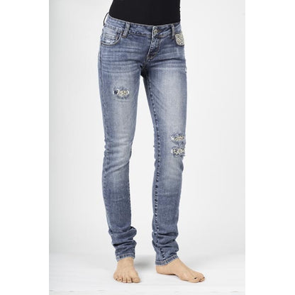 Stetson Ladies 503 Ravish Cream Scroll Embroidery Rhinestone Straight Leg Jeans