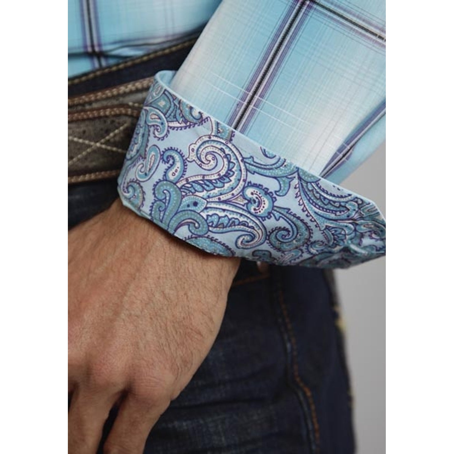 5-904090-bluecuff.jpg