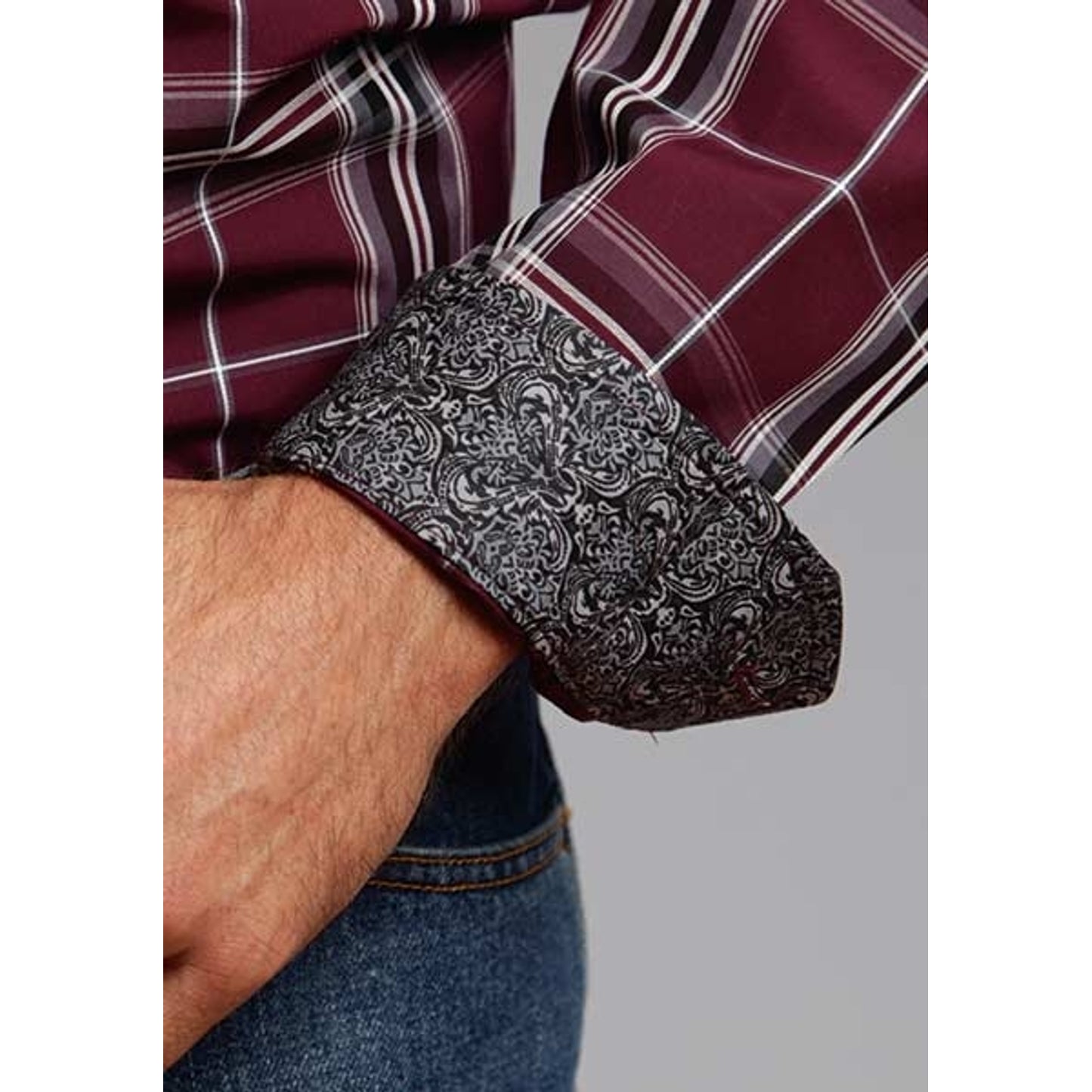 5-904237-winecuff.jpg