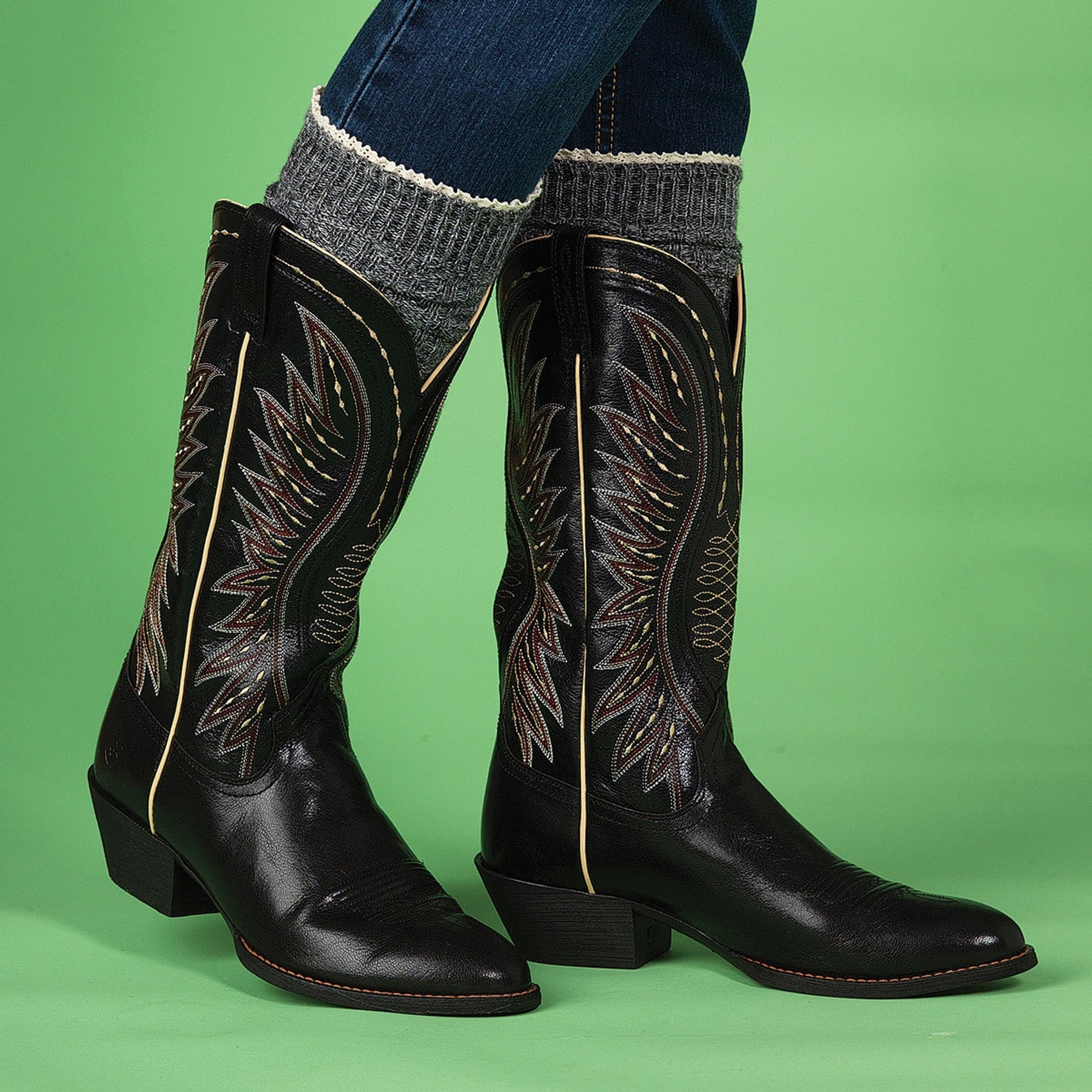 Blazin Roxx Ladies Knit Lace Trimmed Over The Calf Socks