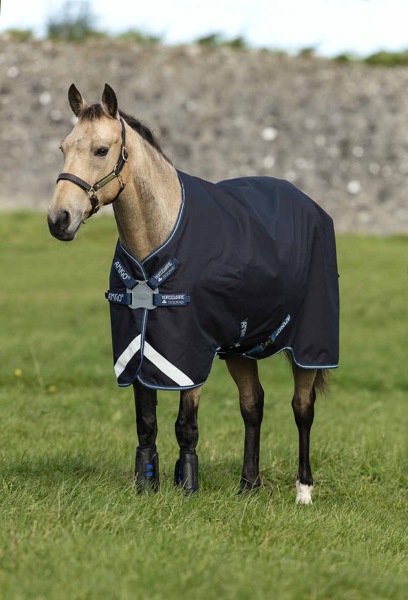 Amigo Bravo 12 Pony Disc Closure Turnout Lite