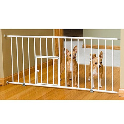 Carlson Mini Step Gate With Pet Door