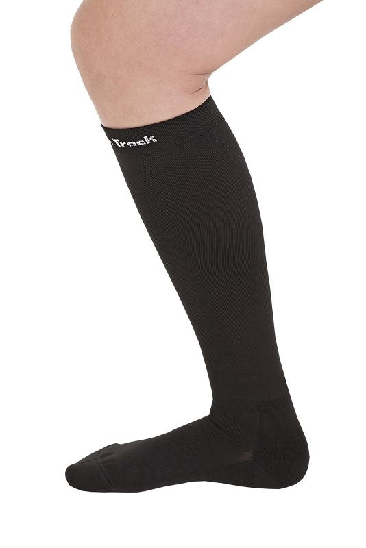 Back on Track + physio Nikki Socks